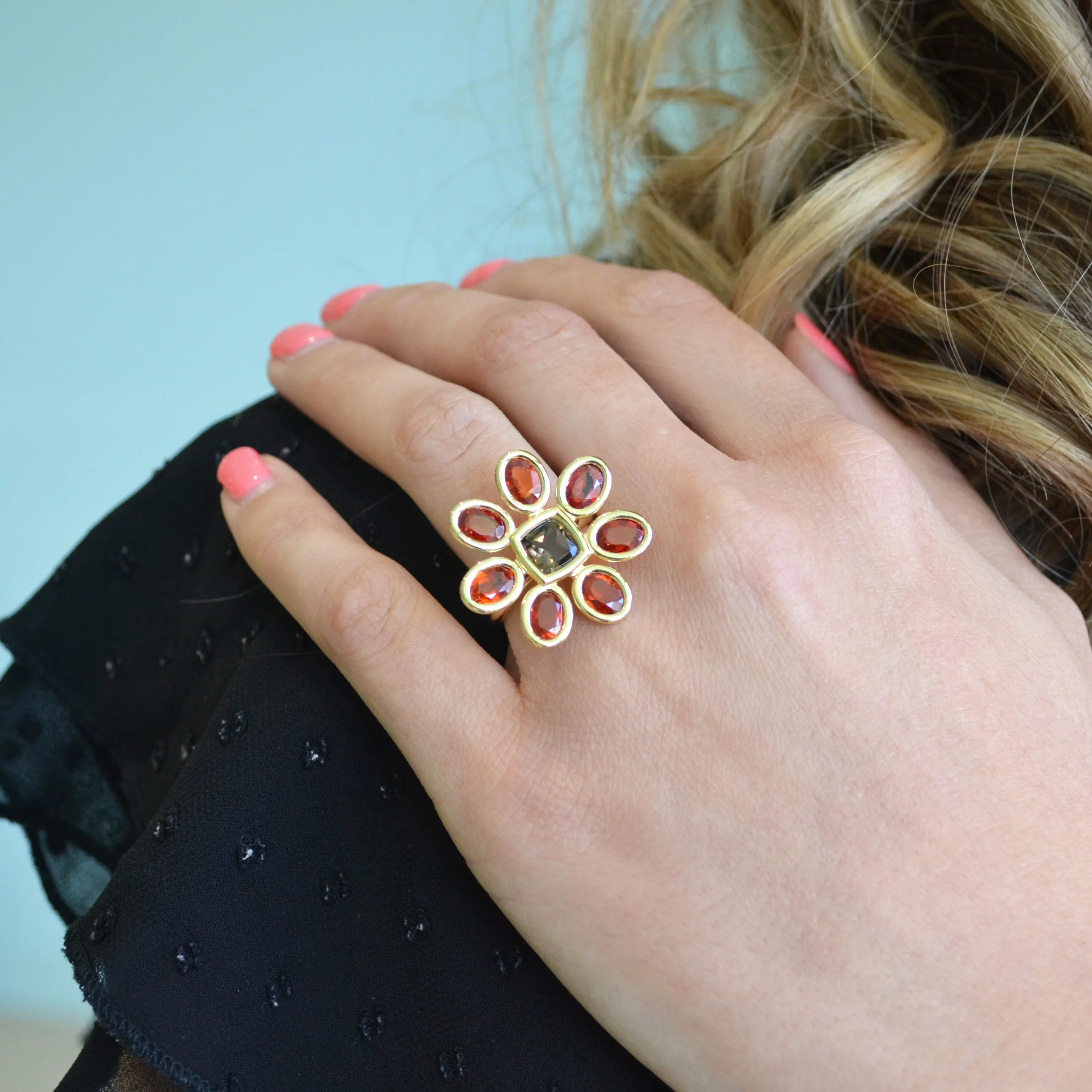 A & Furst - Fiori - Cocktail Ring with Orange Sapphires and Smoky Quartz, 18k Yellow Gold