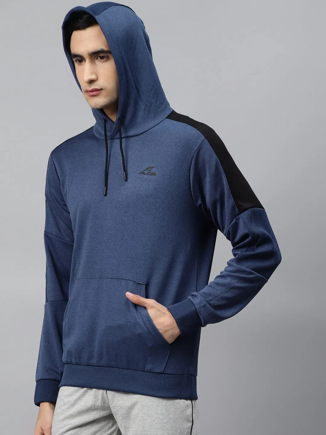 Alcis Men Blue Solid Hooded Training Sweatshirt