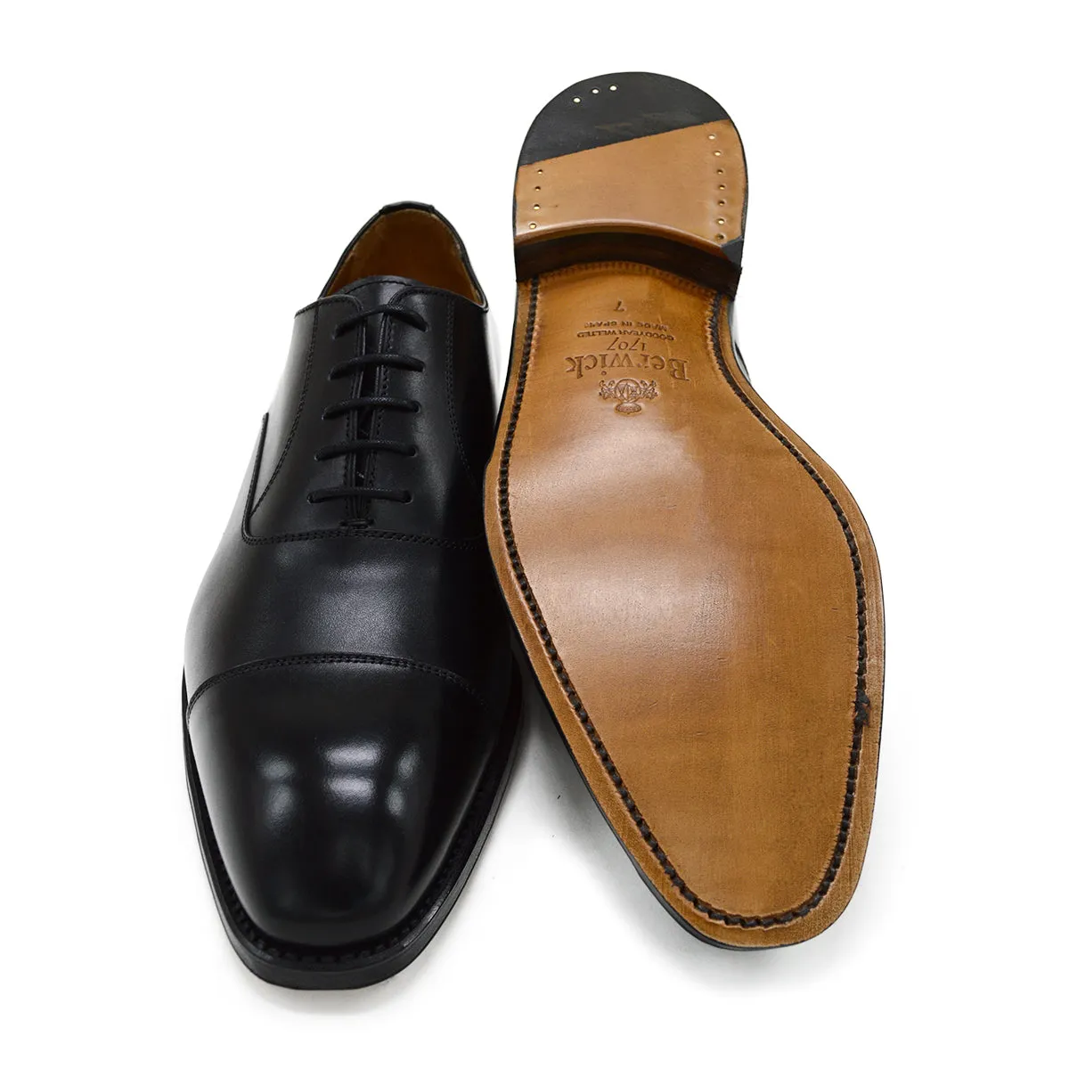 Berwick 1707 Straight Cap Oxford (5217) - Black Boxcalf