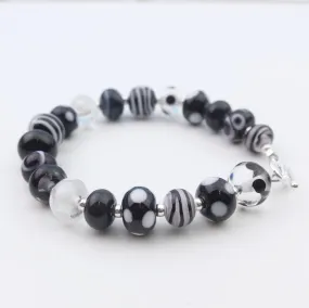 black and white mini bead bracelet