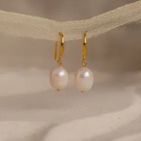 Dangling Pearl Drop Earrings