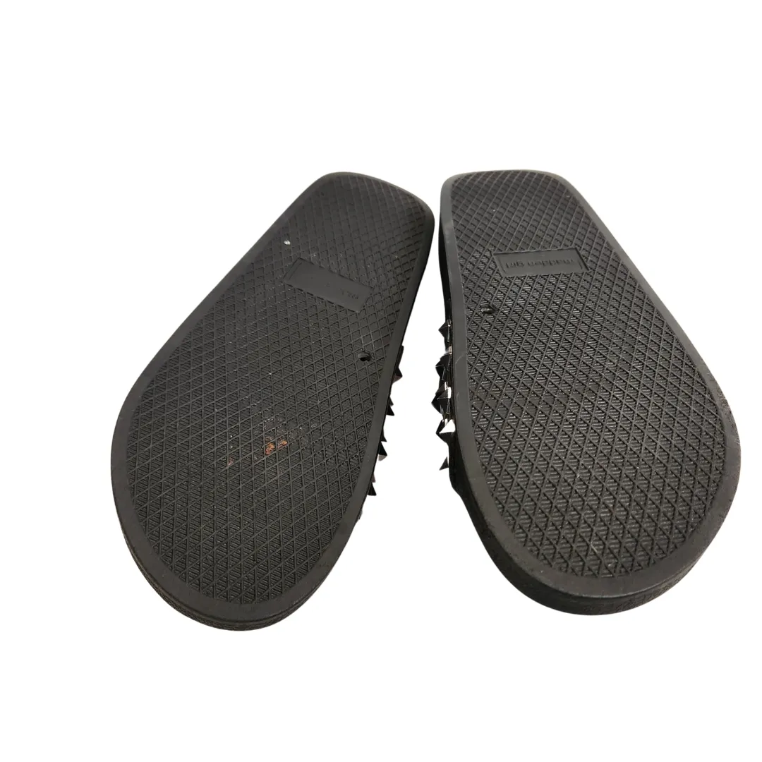 Madden Girl Black Flashh Studded Cushion Slides | Gently Used |