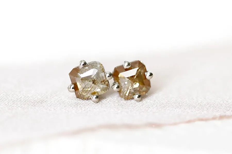 natural faceted diamond studs