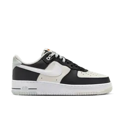 Nike Air Force 1 '07 LV8