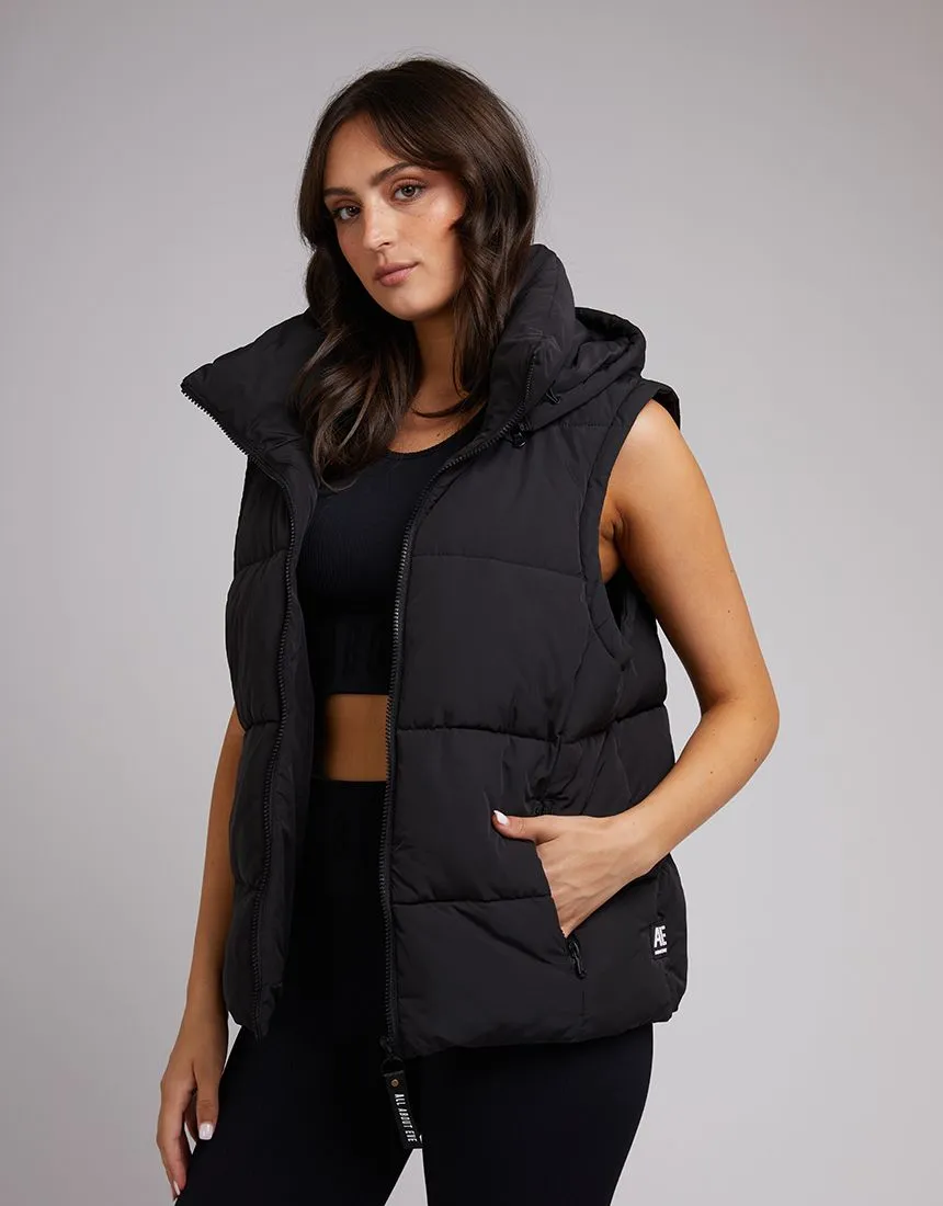 Remi Luxe Puffer Vest (Black)