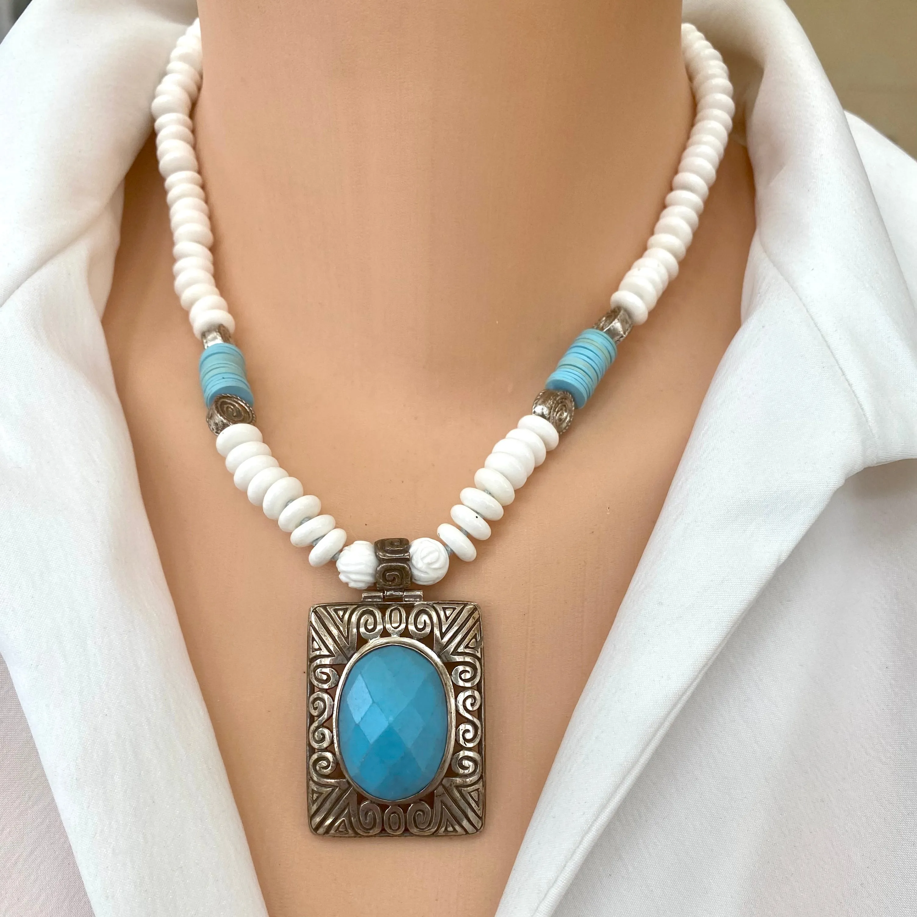 Vintage Turquoise Pendant with Tridacna Shell Beads Necklace, 17.5inches