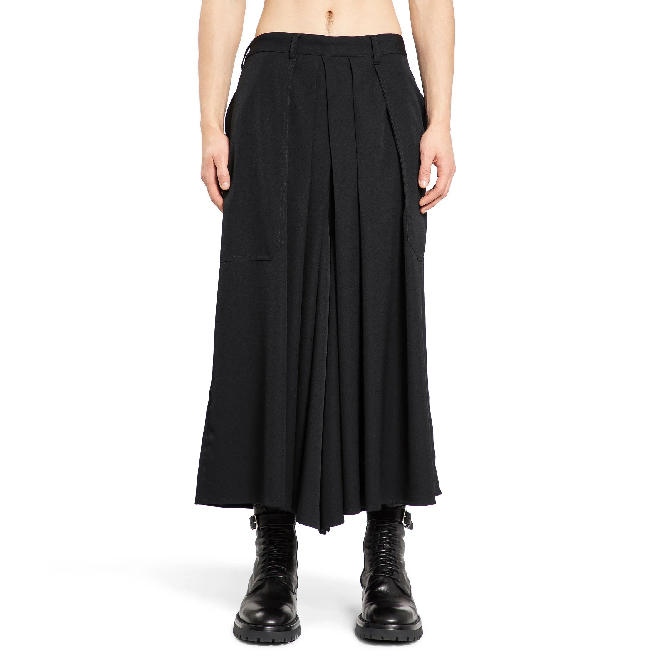 YOHJI YAMAMOTO MAN BLACK SHORTS & SKIRTS