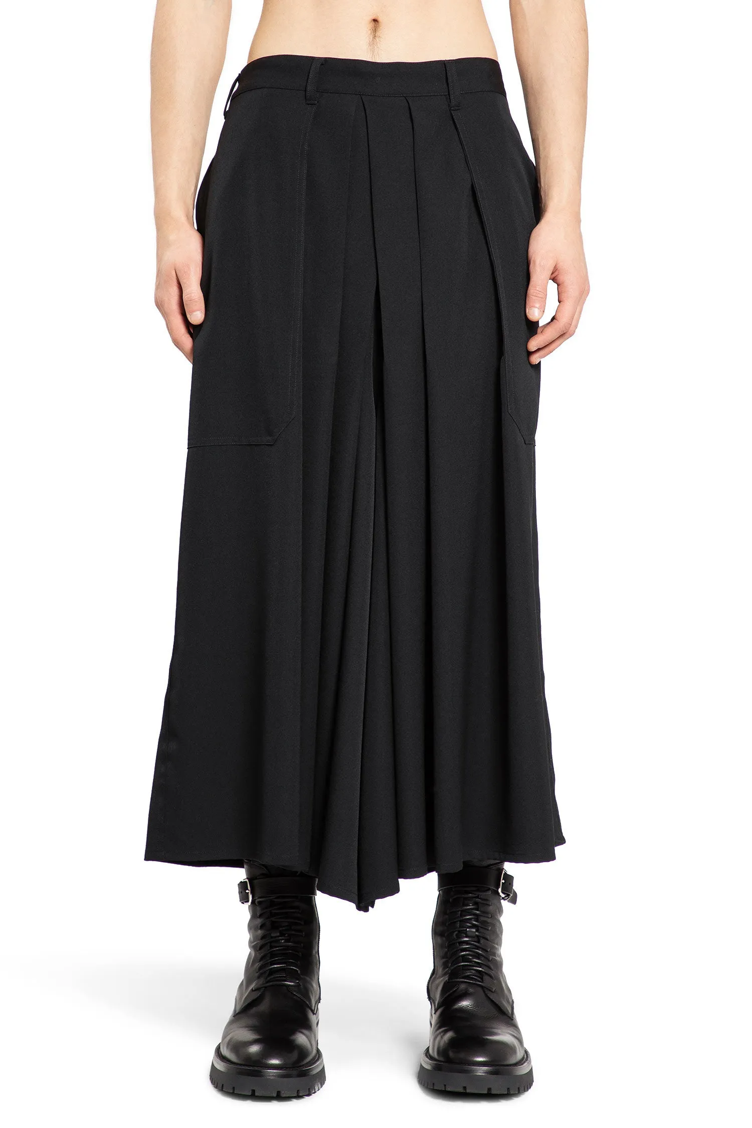 YOHJI YAMAMOTO MAN BLACK SHORTS & SKIRTS